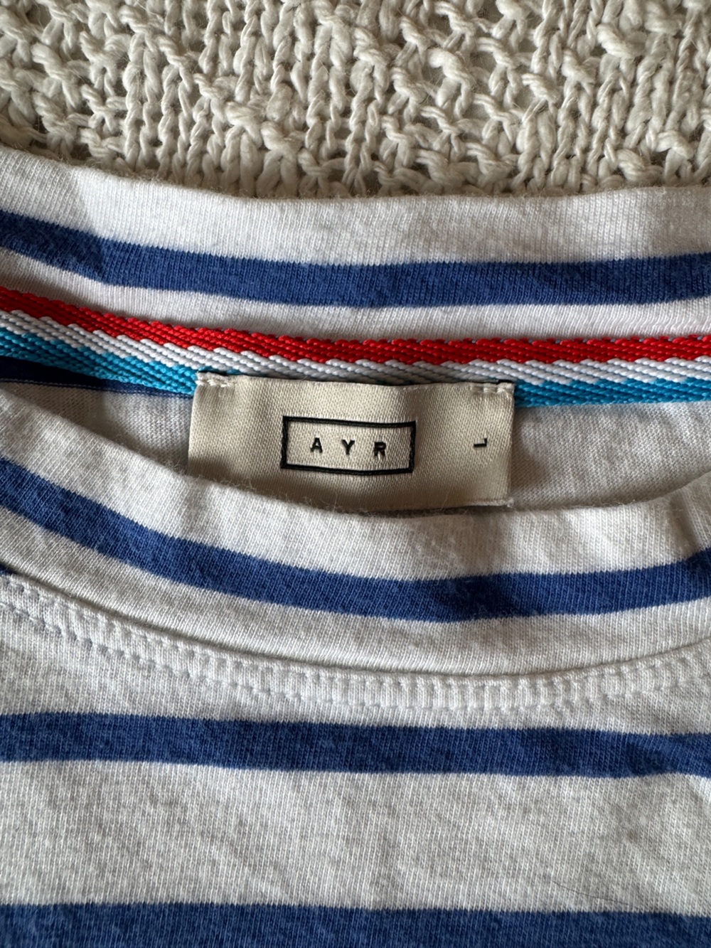 AYR Women’s Sno Cone Blue & White Striped Crewneck Tee size L - Picture 7 of 9